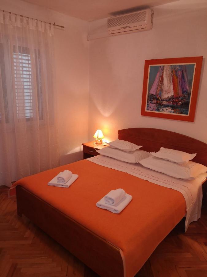 Apartmani California II Podgora Exteriör bild